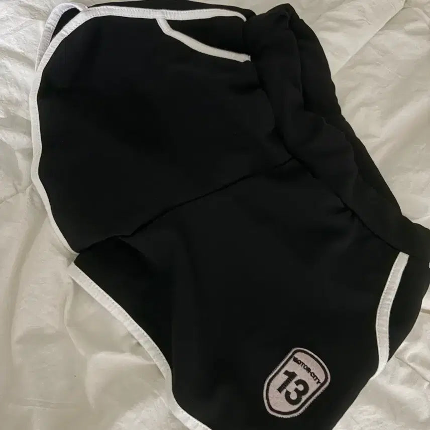 [BUNJANG] Dolphin Shorts / 돌핀 반바지