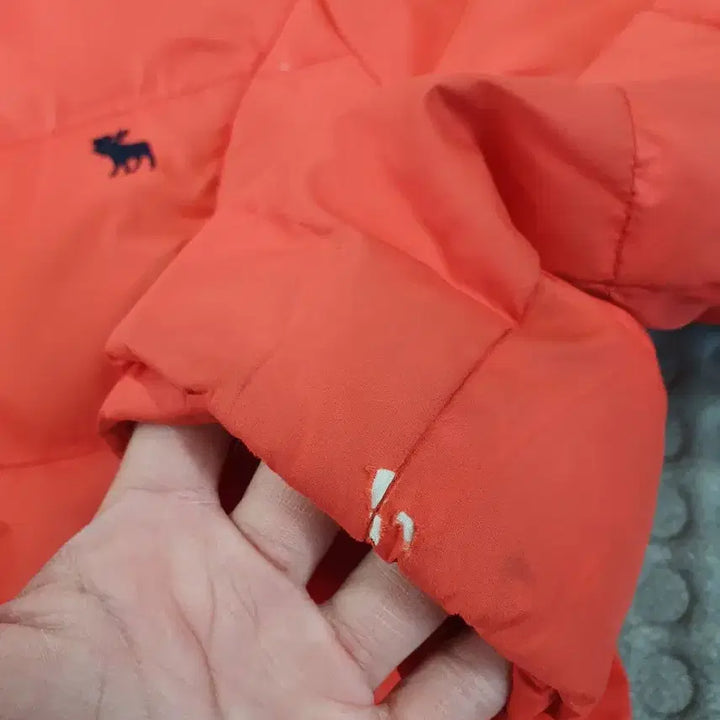 [BUNJANG] Abercrombie Orange Hooded Padded Jumper / 아베크롬비 오렌지 후드 패딩 점퍼