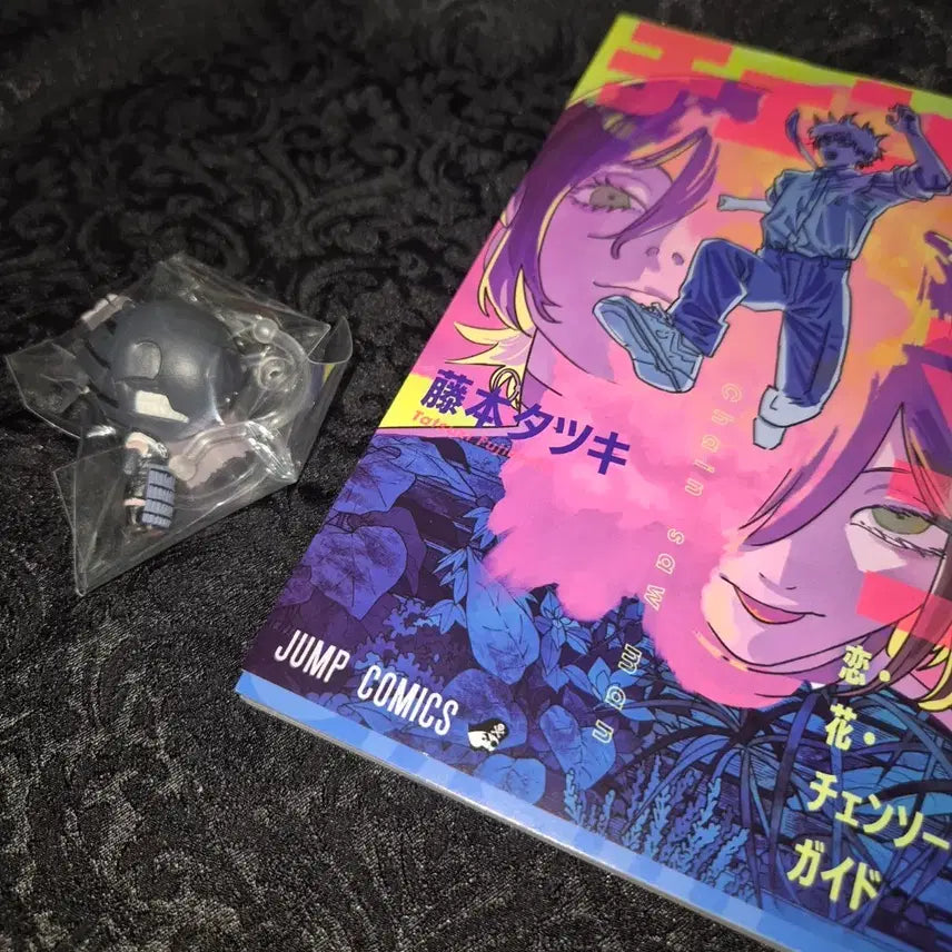 [BUNJANG] Chainsaw Man Reze Mini Figure + Movie Special Booklet Bundle Set / 체인소맨 레제 밤 미니피규어+영화특전 소책자 일괄