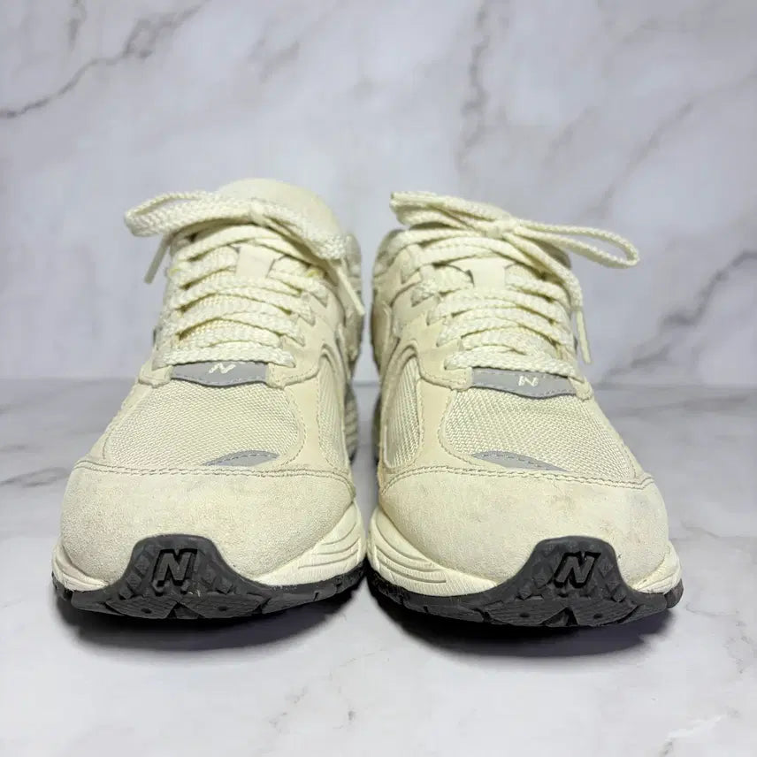 [BUNJANG] New Balance 2002R Beige Calm Taupe / [230] 뉴발란스 2002R 베이지 캄 토프