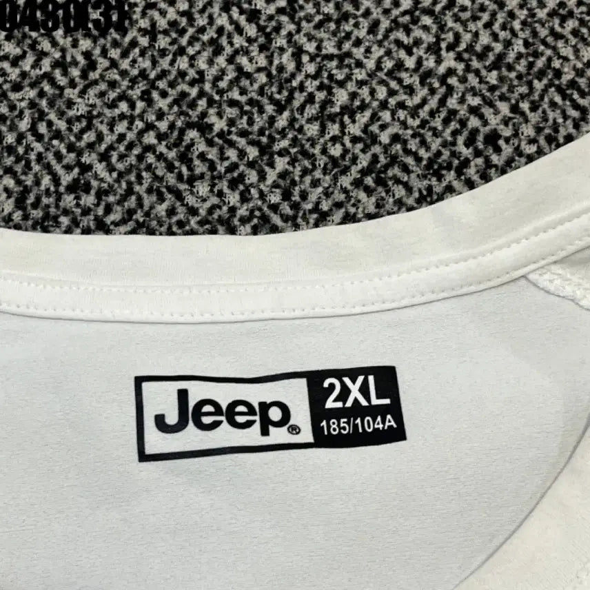 [BUNJANG] Jeep White Short Sleeve T-Shirt XL / Jeep 지프 흰색 반팔 티셔츠2xl 0430