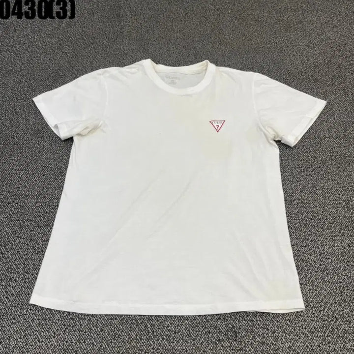 [BUNJANG] Guess White T-Shirt Logo L / 게스 화이트 반팔 티셔츠 로고l 0430