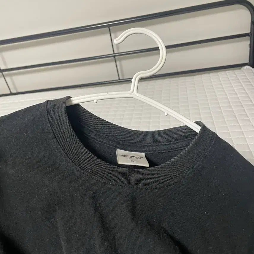[SOLD OUT] 디스이즈네버댓 블랙 반팔티