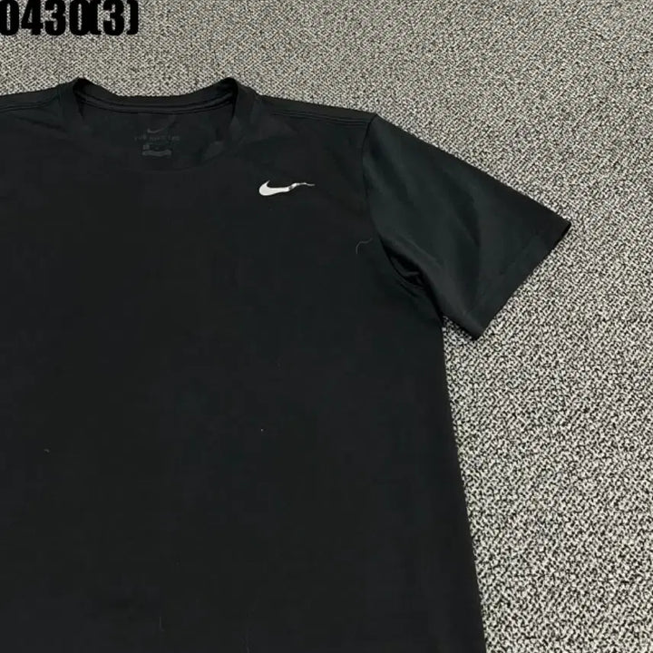 [BUNJANG] Nike Dri-FIT Black Short Sleeve T-Shirt / 나이키 드라이핏 블랙 반팔 티셔츠l 0430