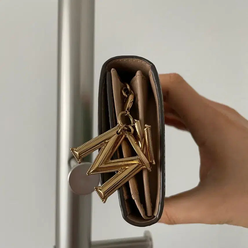 [BUNJANG] MCM Leather Wallet / 엠씨엠(MCM) 레더 워렛