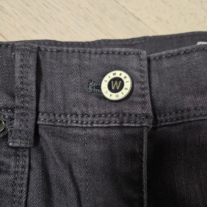 [BUNJANG] Sohn Jung Wan SJ Wany Black Denim Pants / 손정완 SJ Wany 진바지