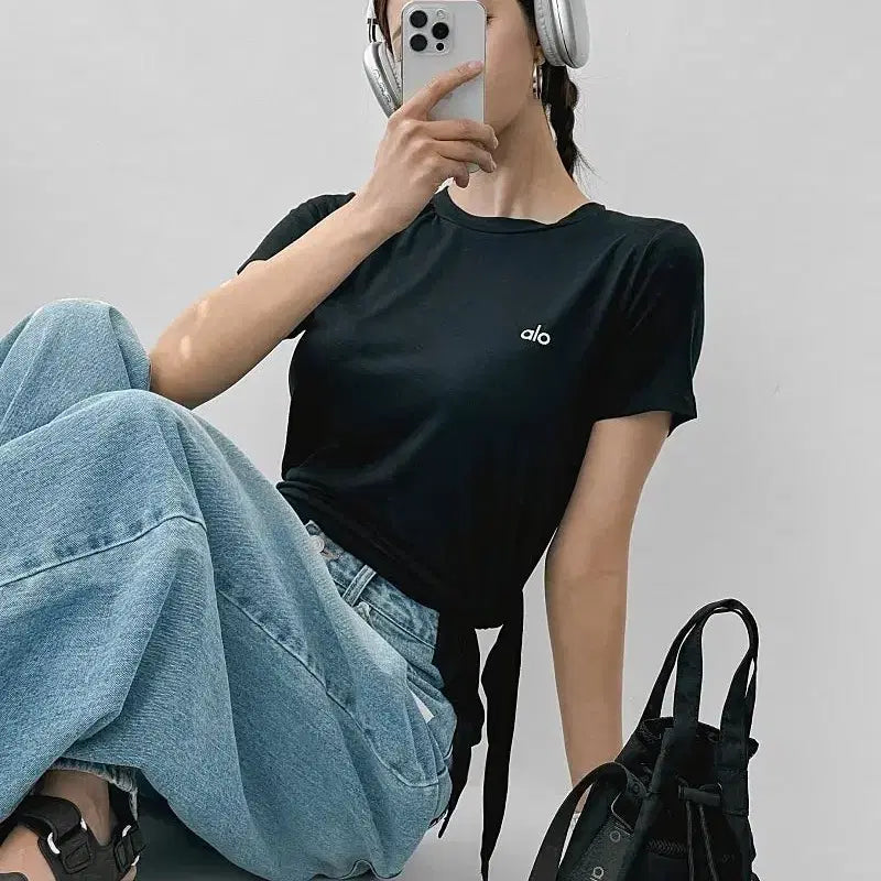 [BUNJANG] Allo Functional Twisted T-Shirt / 알로 기능성 여성 꼬임 티셔츠 [블랙/아이보리]