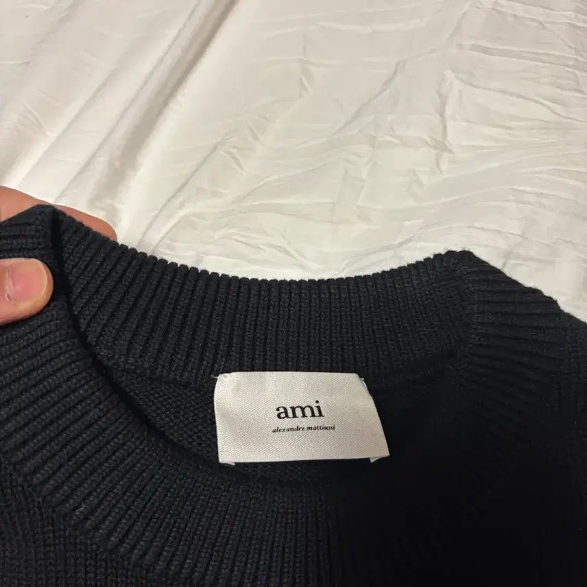 [BUNJANG] AMI Paris Big Heart Wool Knit Black S / 아미 빅하트 울니트 S