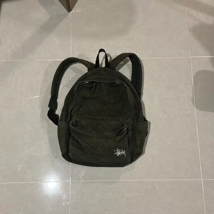 [BUNJANG] Stussy Black Backpack / 스투시 백팩 검정