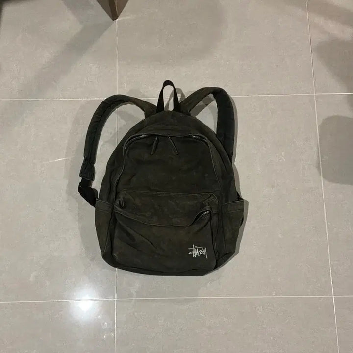 [BUNJANG] Stussy Black Backpack / 스투시 백팩 검정