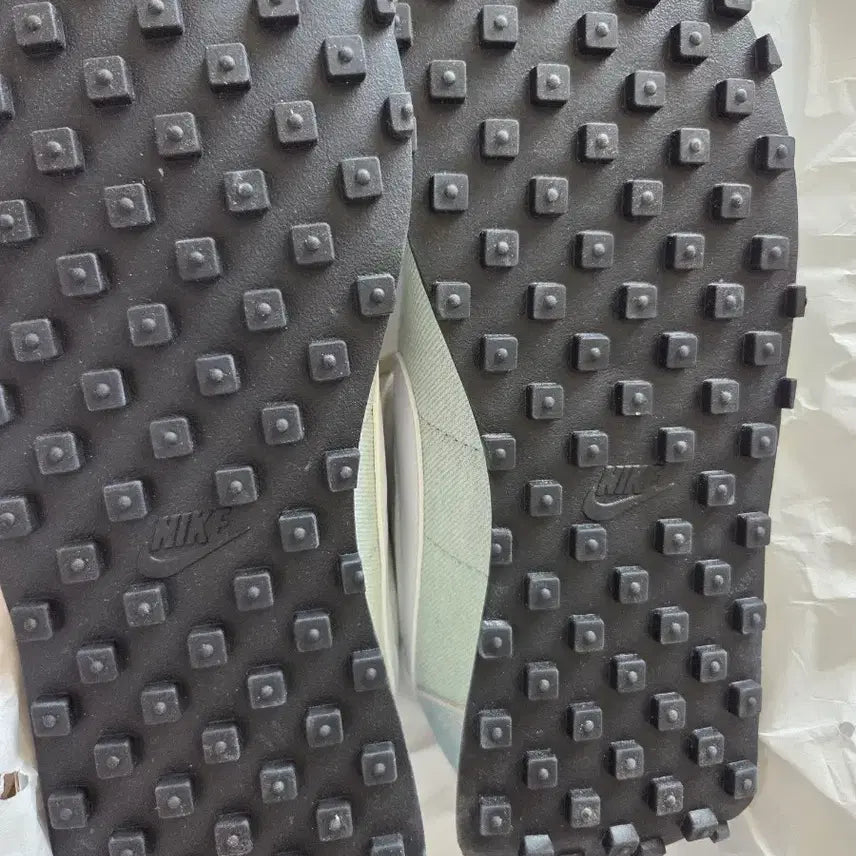 [BUNJANG] Nike New Shoes Size 275 / 나이키 새상품 신발 275