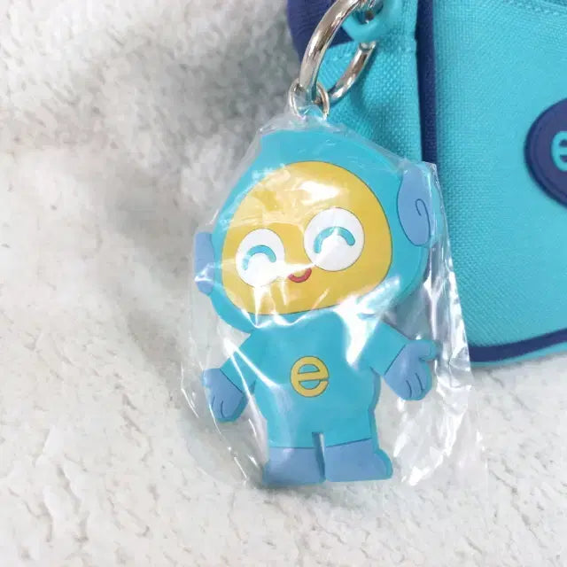 [SOLD OUT] 잉글리시아이 카메라백 포켓 미니백