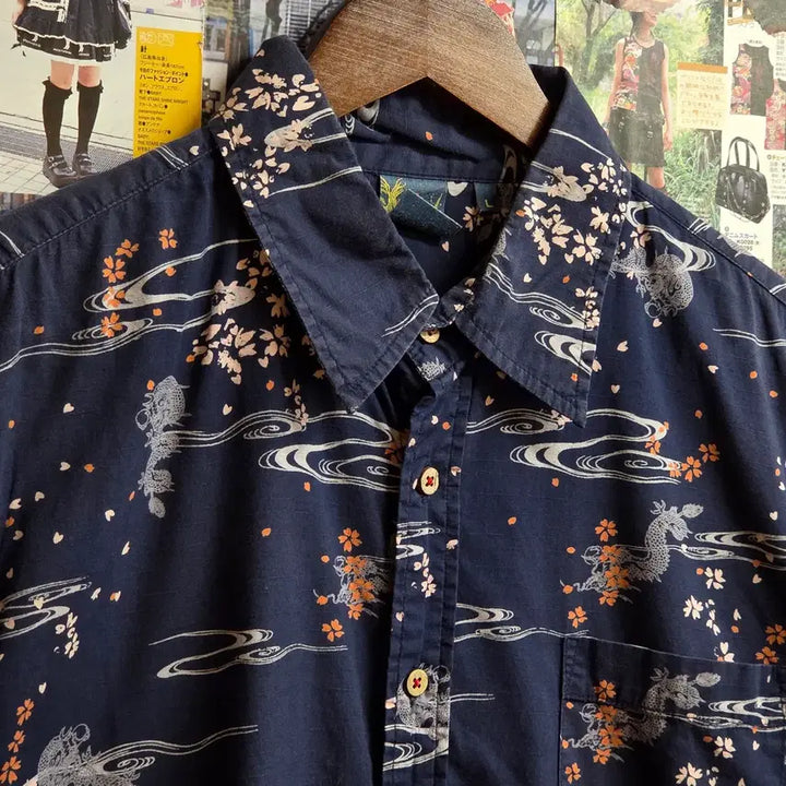 [BUNJANG] Japanese Oriental Pattern Short Sleeve Shirt L / JPN 오리엔탈 패턴 반팔 셔츠