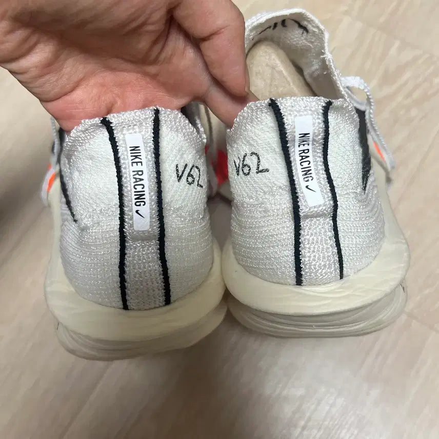 [BUNJANG] Nike Air Zoom Alphafly NEXT% 3 White Total Orange Running Shoes 260 / 나이키 에어 줌 알파플라이 넥스트% 3 화이트 토탈 오렌지 260