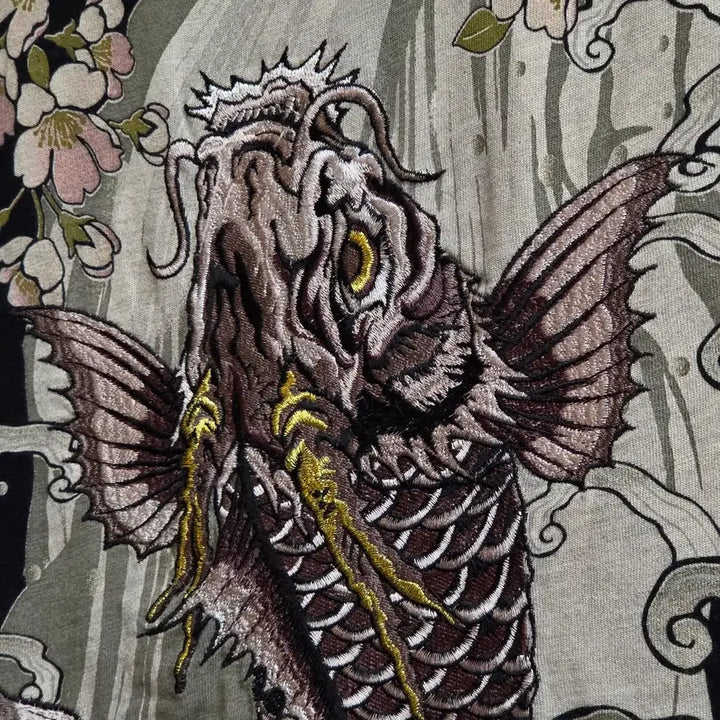 [BUNJANG] Japanese Oriental Carp Embroidered Short Sleeve T-Shirt / JPN 잉어 자수 오리엔탈 반팔