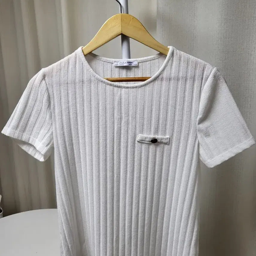 [BUNJANG] Zara White Ribbed Short Sleeve T-Shirt / 화이트 골지 반팔 티셔츠 자라L