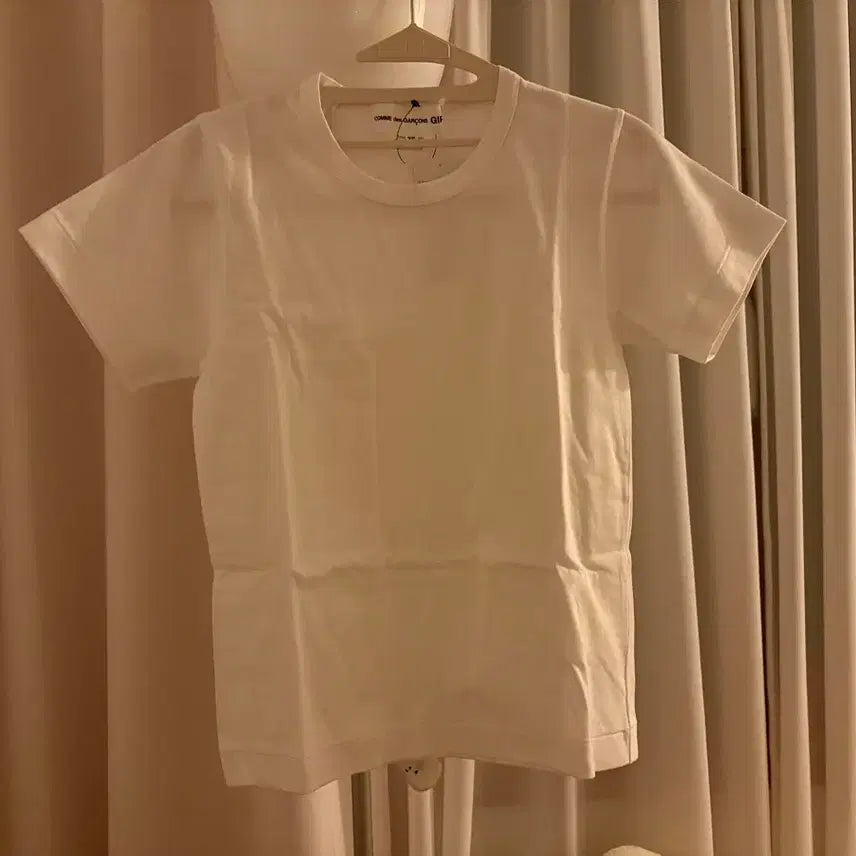 [BUNJANG] Comme des Garçons GIRL White T-shirt XS / 새상품) 꼼데가르송걸 반팔 티셔츠 화이트 xs