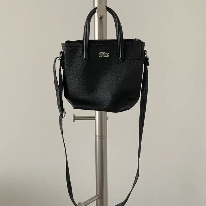 [BUNJANG] Lacoste Tote Crossbody Bag / 라코스테(LACOSTE) 토트 크로스백