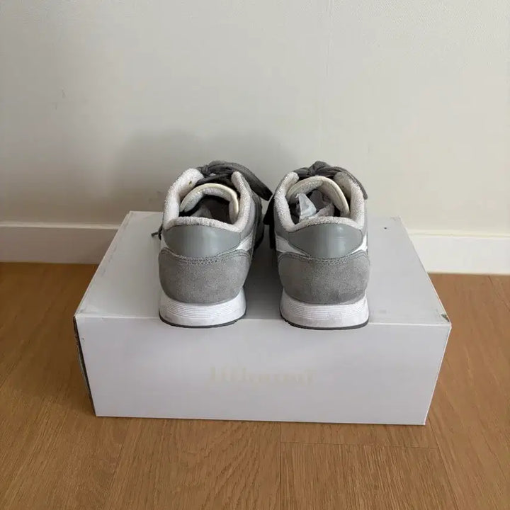 [BUNJANG] JJJJound x Reebok Collaboration Suede Sneakers / [245] JJJJound x reebok