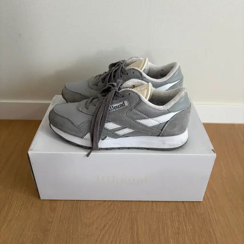[BUNJANG] JJJJound x Reebok Collaboration Suede Sneakers / [245] JJJJound x reebok