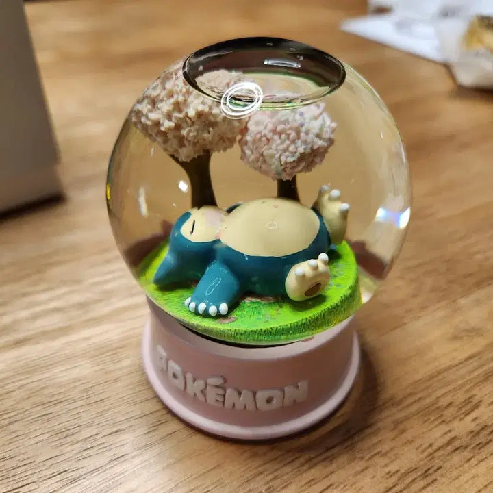 [BUNJANG] Lotte Riam Snorlax Snow Globe / 롯데리아 잠만보 스노우볼