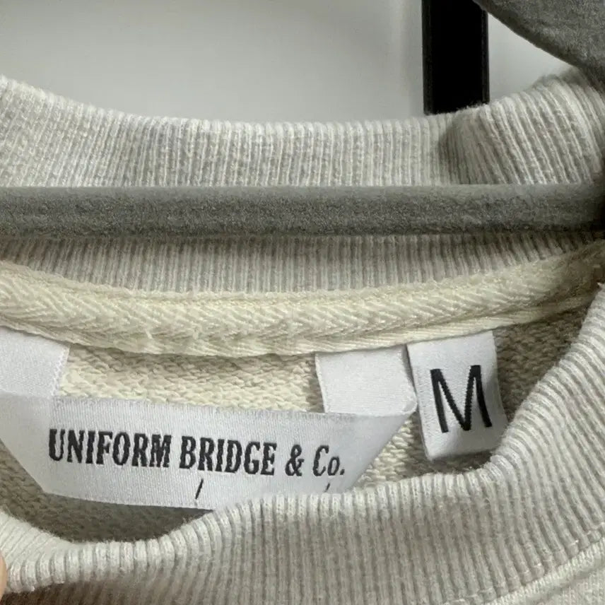 [BUNJANG] Uniform Bridge New York Sweatshirt M / 유니폼브릿지 뉴욕 맨투맨 (M)