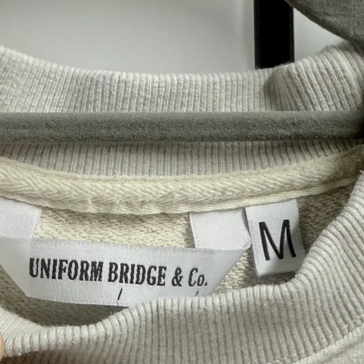 [BUNJANG] Uniform Bridge New York Sweatshirt M / 유니폼브릿지 뉴욕 맨투맨 (M)