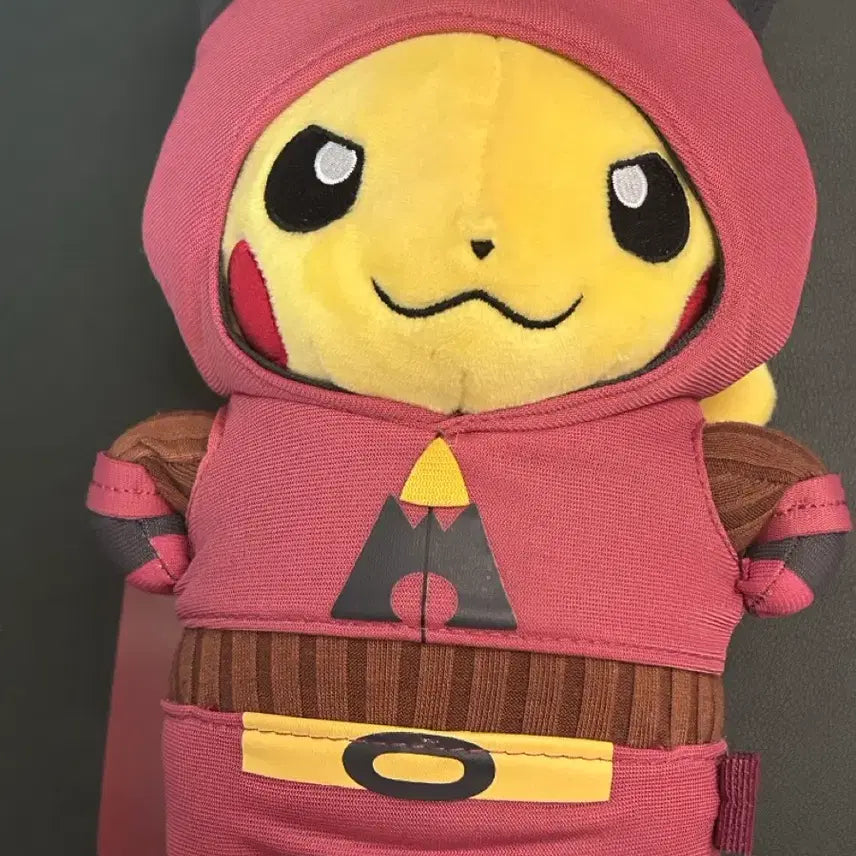 [SOLD OUT] 포켓몬스터 마그마단 피카츄 인형