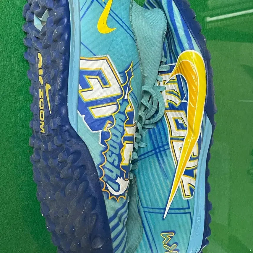 [BUNJANG] Nike Mbappe Signature Futsal Shoes (275) / 나이키 풋살화 275
