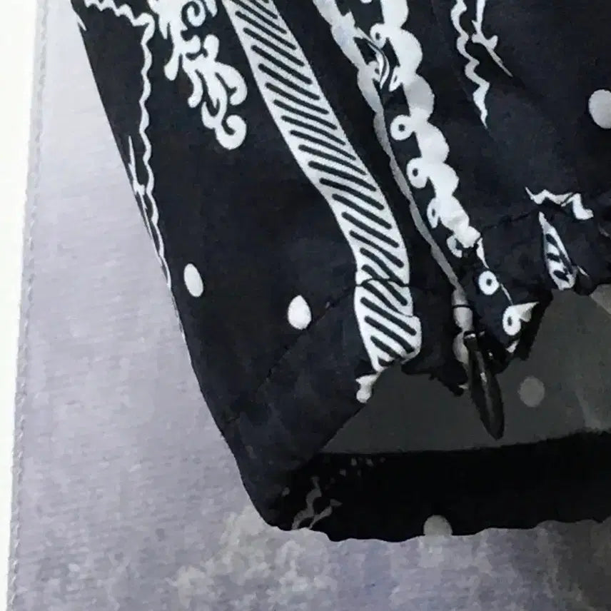 [BUNJANG] Oriental Style Sleeveless Top with Strap / 나시