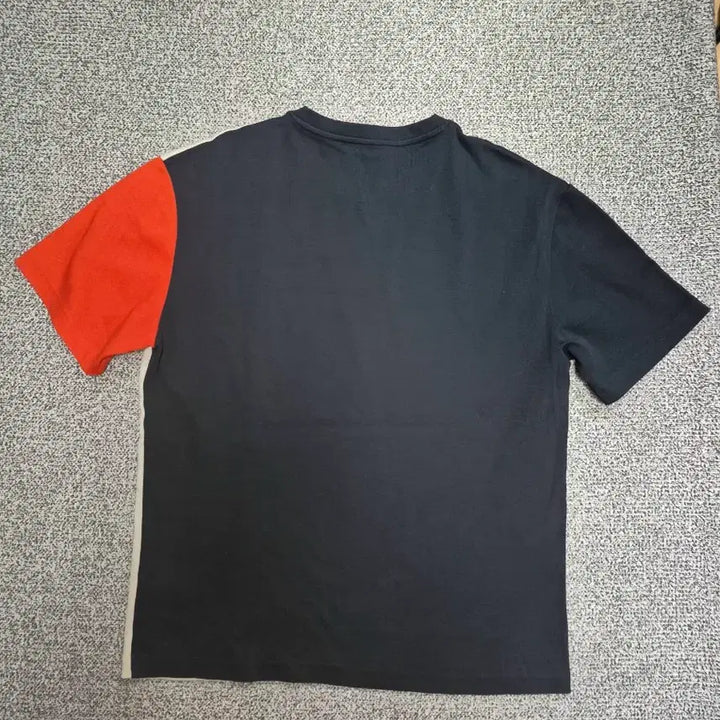 [BUNJANG] COS Color Block Short Sleeve T-Shirt / COS 컬러 블록 반팔 티셔츠