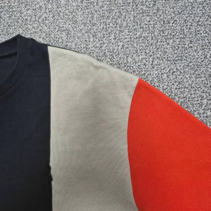 [BUNJANG] COS Color Block Short Sleeve T-Shirt / COS 컬러 블록 반팔 티셔츠
