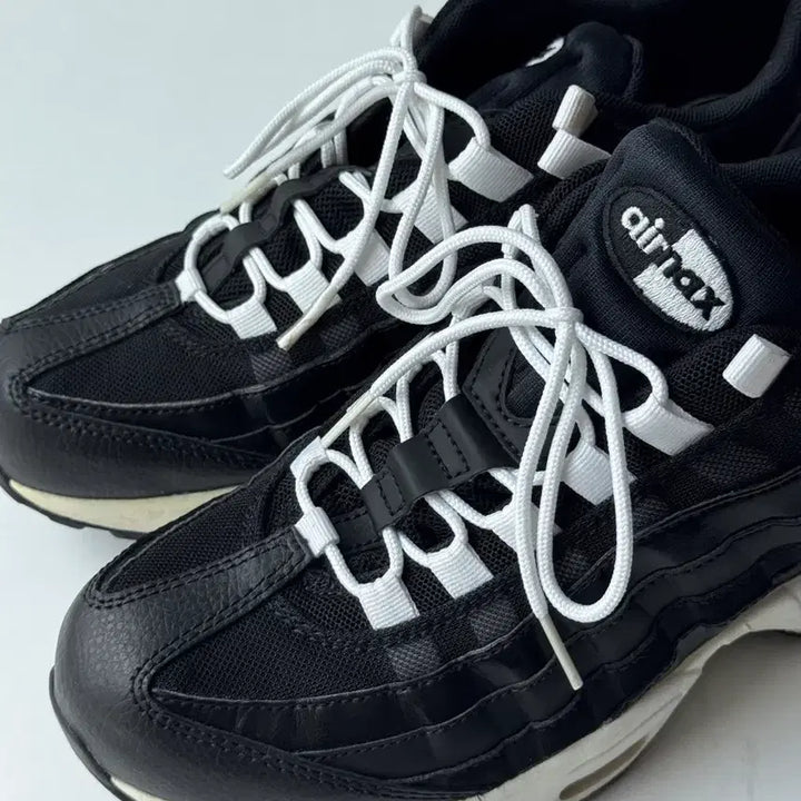[BUNJANG] Nike Air Max 95 Essential Black White / [W265] 나이키 에어맥스 95 에센셜 블랙화이트