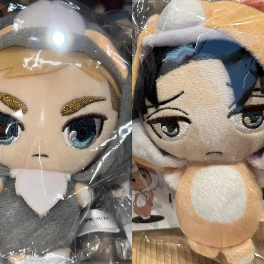[BUNJANG] Attack on Titan Erwin Levi Bundle Set Papiryu Papiri / (일괄) 파피에루 파피리 양도 진격의 거인 엘빈 리바이