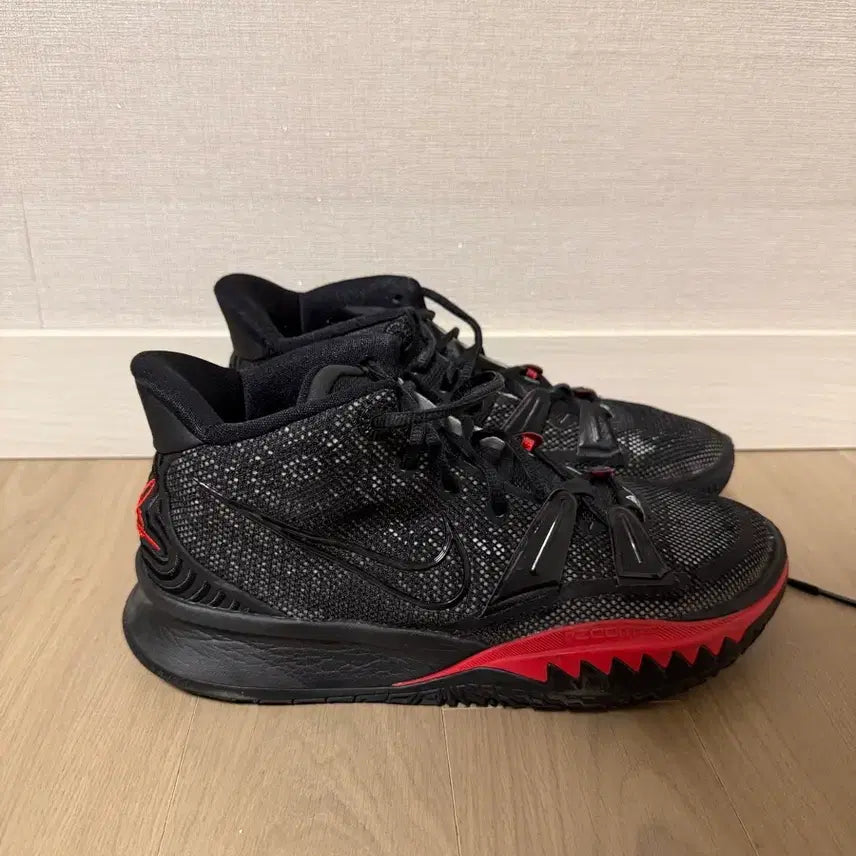 [BUNJANG] Nike Kyrie 7 "Bread" Basketball Shoes / [255] 카이리 7 브레드