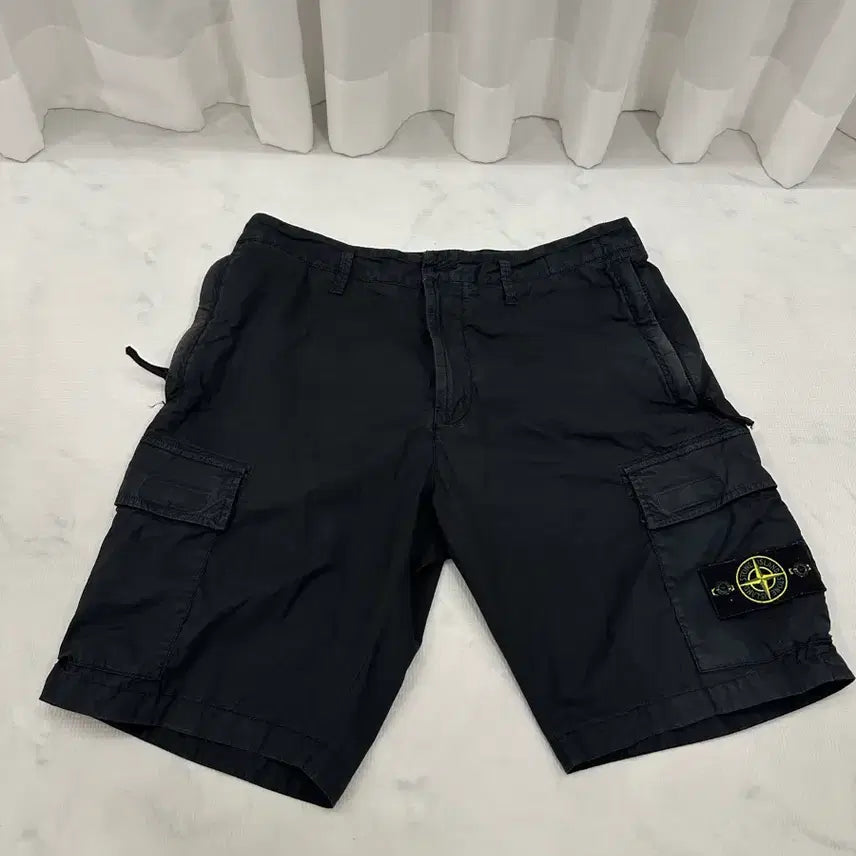 [BUNJANG] Stone Island Garment Dyed Cargo Shorts W34 (TYPE RE) / 스톤아일랜드 가먼트다잉 카고 반바지 W34 (TYPE RE)