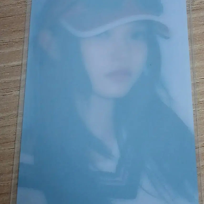 [BUNJANG] NewJeans Haerin How Sweet UMS Photocard / 뉴진스 NewJeans 해린 how sweet UMS