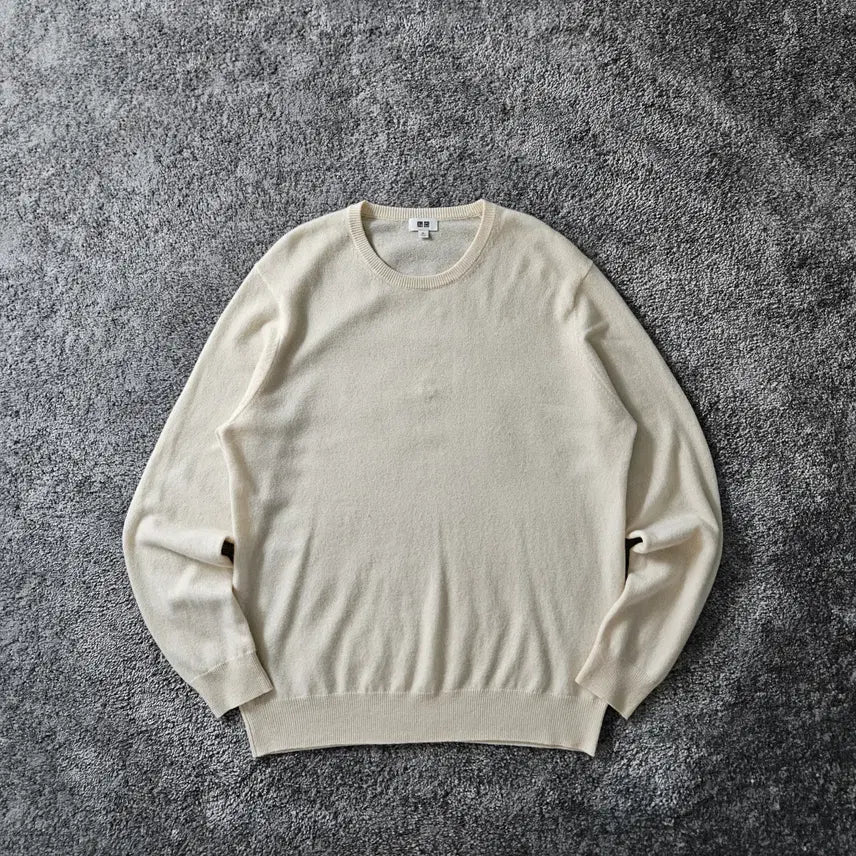 [BUNJANG] Uniqlo Cashmere Round Neck Knit Sweater / [무료배송] UNIQLO 캐시미어 니트