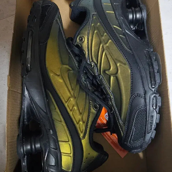 [BUNJANG] Nike Shox Ride 2 Black Cargo Khaki Sneakers / 255 260 ) 나이키 샥스 라이드 2 블랙 카고 카키