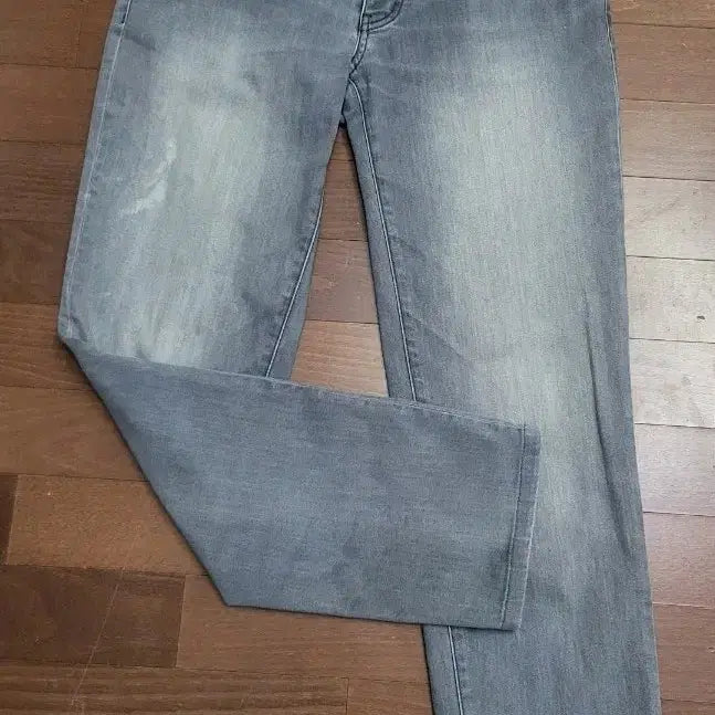 [BUNJANG] Man on the Boon Spandex Jeans (Size 33) / 맨온더분  스판진  33