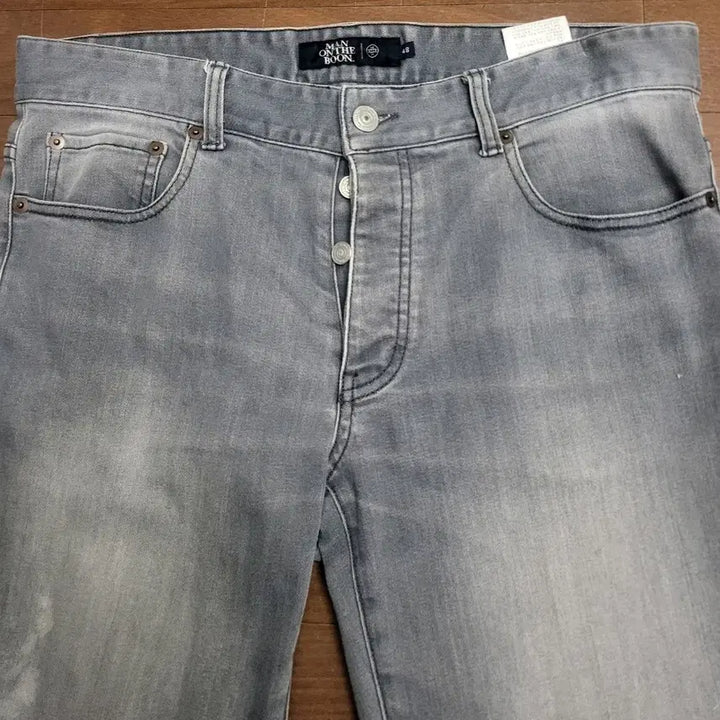 [BUNJANG] Man on the Boon Spandex Jeans (Size 33) / 맨온더분  스판진  33