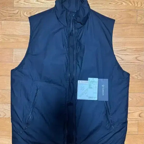 [BUNJANG] Goldwin Windstopper Padded Vest Black Size 4 / 골드윈 윈드스토퍼 패딩 조끼 블랙 4