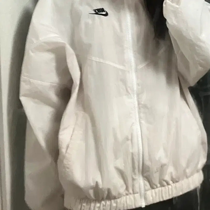 [BUNJANG] Nike Windbreaker Jacket - Size M / 나이키 바람막이 M