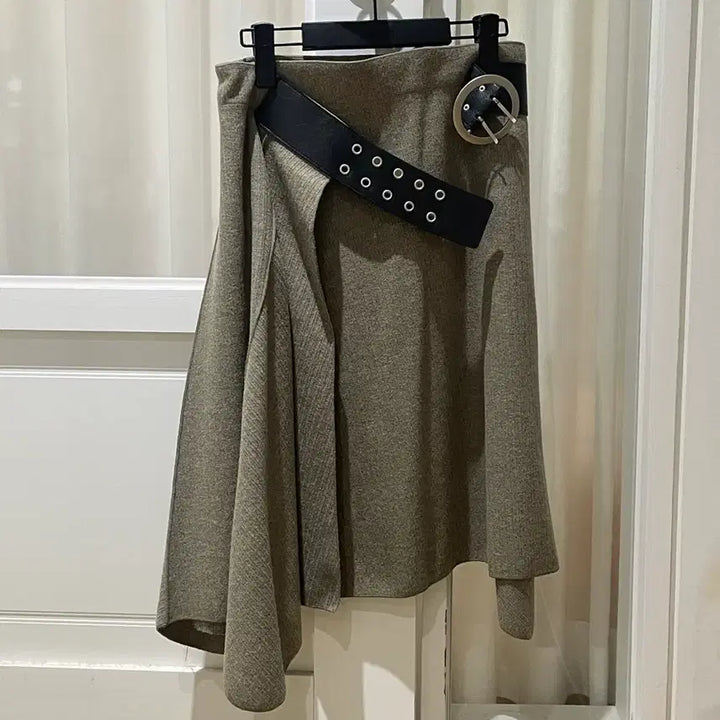 [BUNJANG] PolyuSEM Wrap Skirt / 폴리수엠 랩 미디 스커트