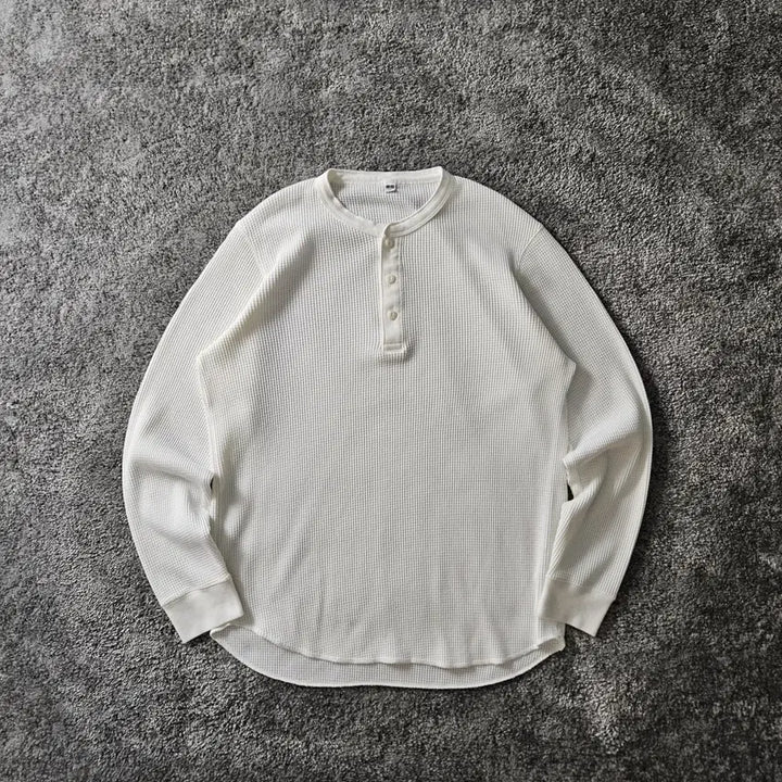 [SOLD OUT] [무료배송] UNIQLO 긴팔 티셔츠
