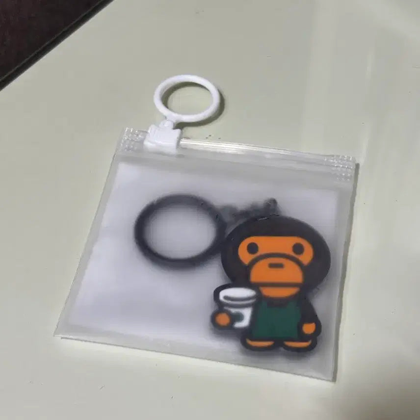 [BUNJANG] Starbucks x BAPE Milo Keychain / 스타벅스 베이프 마일로 키링