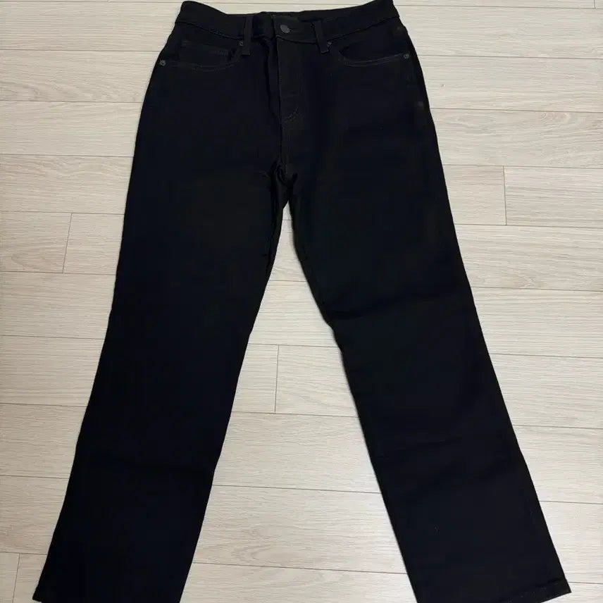 [BUNJANG] Uniqlo Black Jeans 27 / 유니클로 블랙진 27사이즈