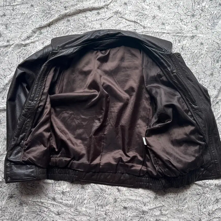 [BUNJANG] Vintage Cowhide Leather Bomber Jacket (Choco Brown) / 초코 브라운 봄버자켓 빈티지가죽 레더자켓 소가죽자켓 에이징가죽