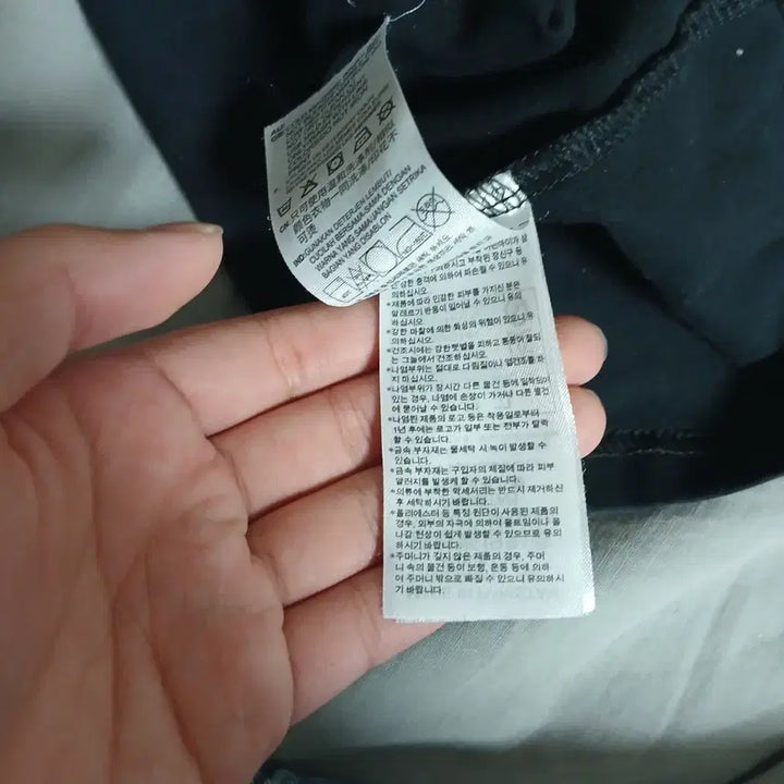 [BUNJANG] Adidas 3-Stripes Short Sleeve T-Shirt Black S / 아디다스 삼선 반팔 티셔츠 블랙 s