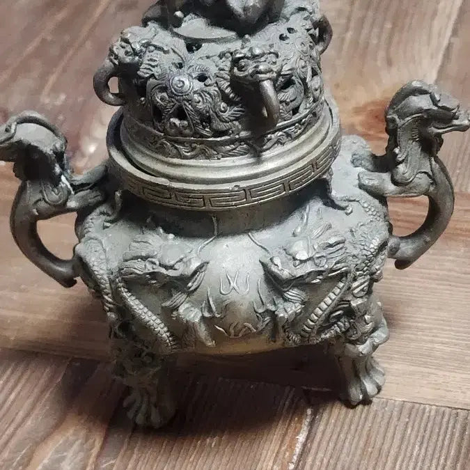 [BUNJANG] Antique Cast Bronze Tripod Dragon Incense Burner &amp; Vase Set / 골동품 주물삼족 용 향로 &amp; 꽃병 세트